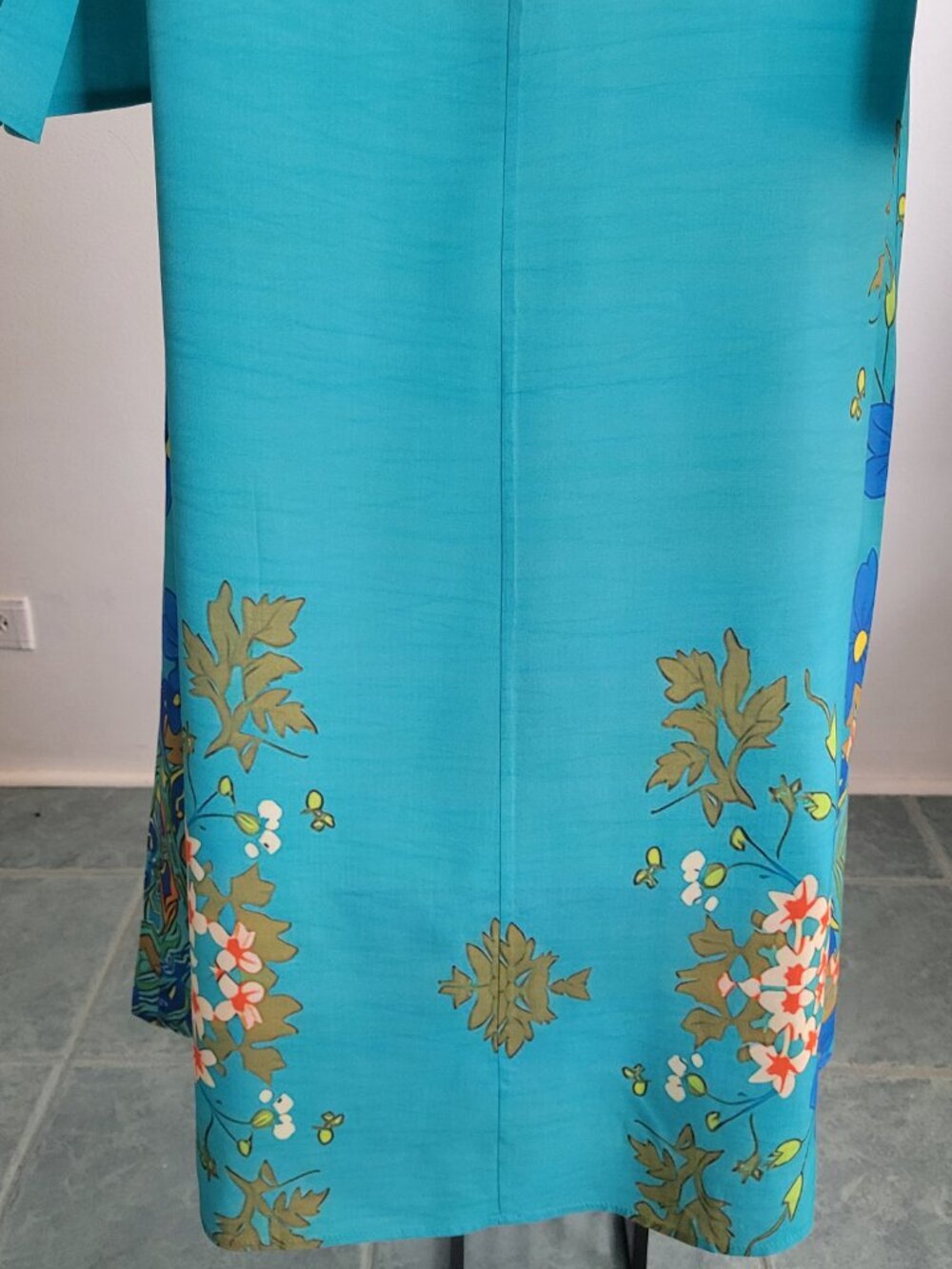 Tiana B Turquoise Paisley Print Long Sleeve Maxi Dress - Picture 11 of 16